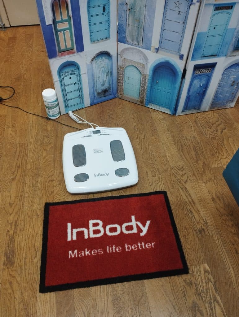 balance à impédancemétrie permet de calculer votre masse graisseuse , musculaire et osseuse à saint brieuc